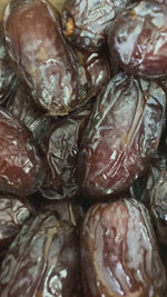 Dátiles Rellenos con Nuez Pecan con Chocolate sin azucar 100grs Genese